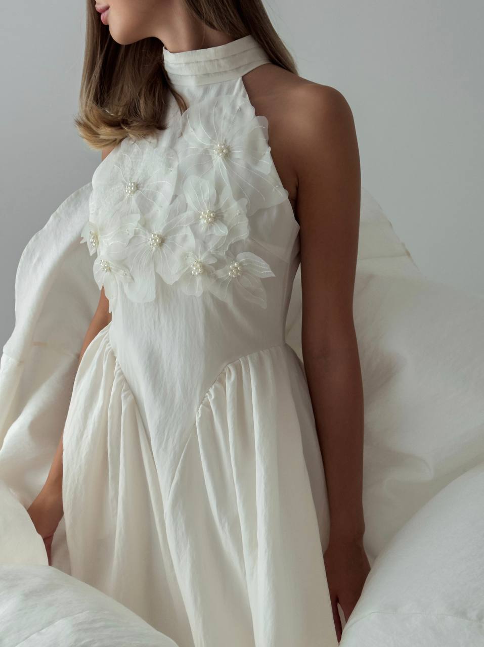 Balta suknelė JASMIN