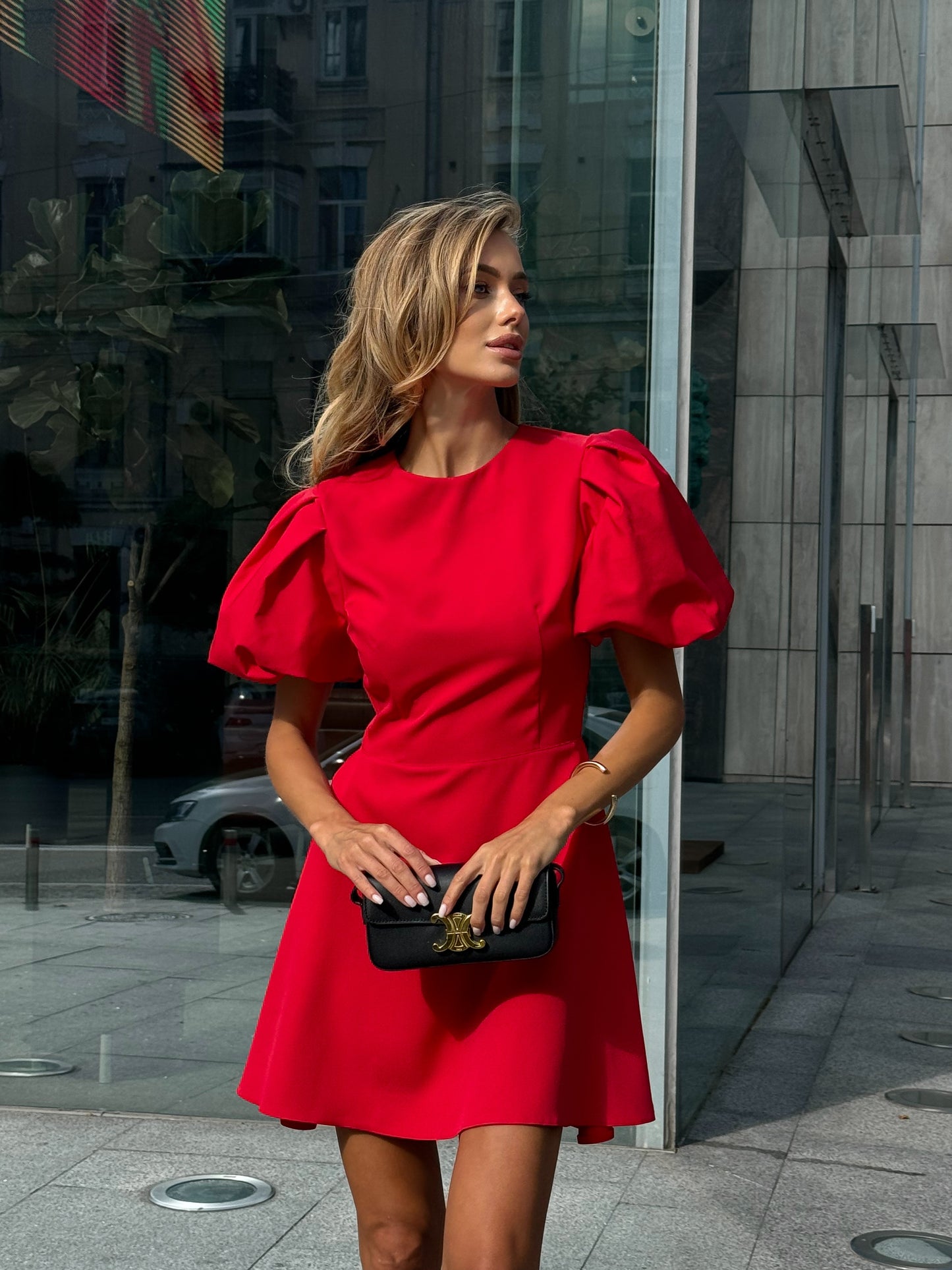 Raudona mini suknelė KHLOE