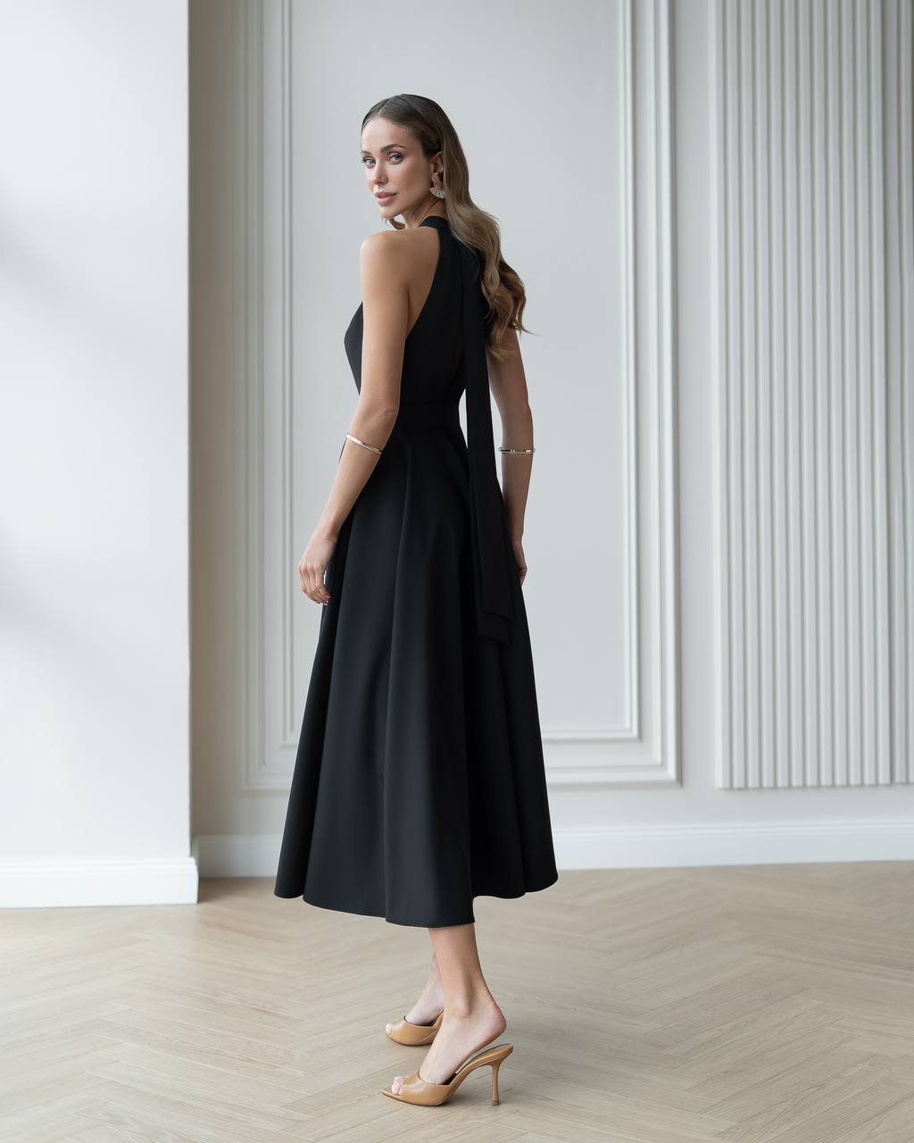Juoda midi suknelė PAIGE