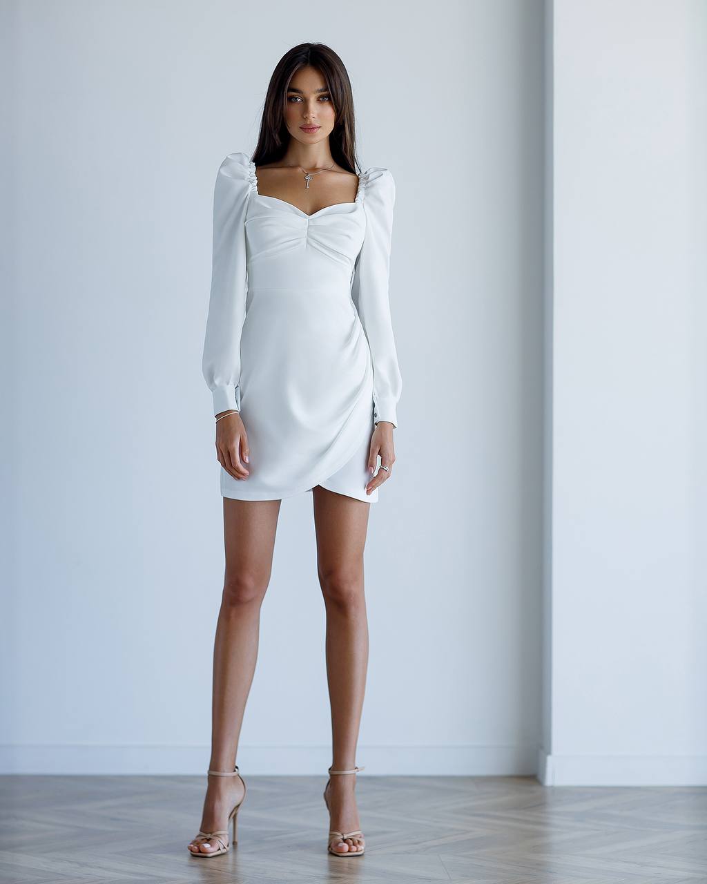 Balta mini suknelė KIM