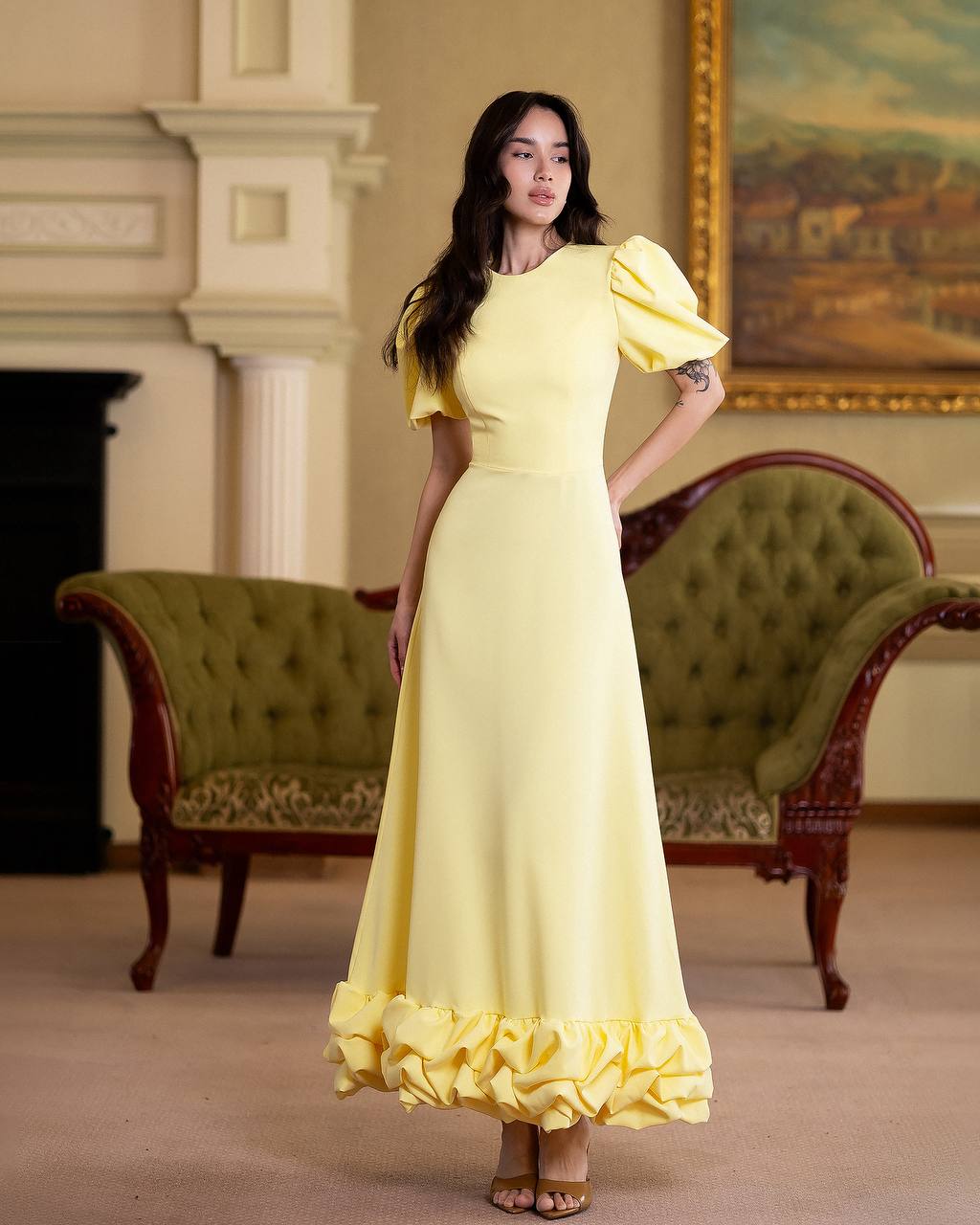 Geltona midi suknelė LEYLA